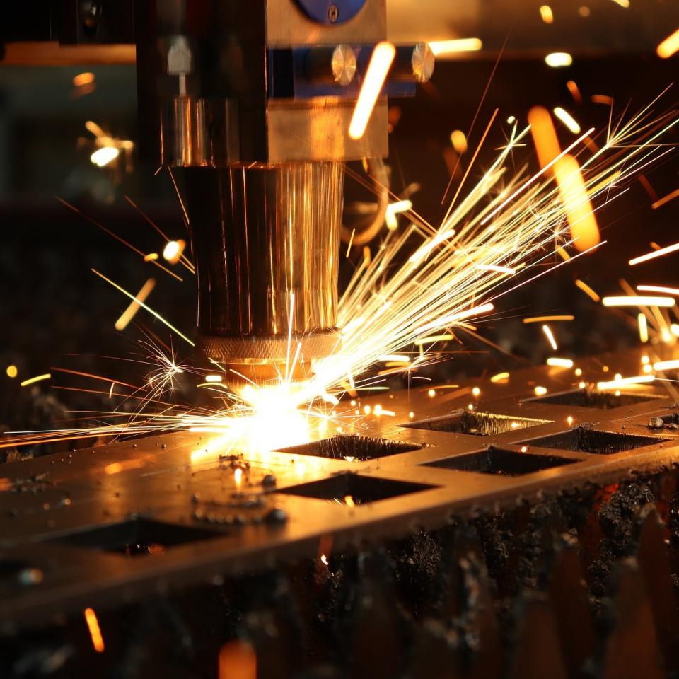 4 Technical Advantages of Laser Cutting vs. Traditional Cutting