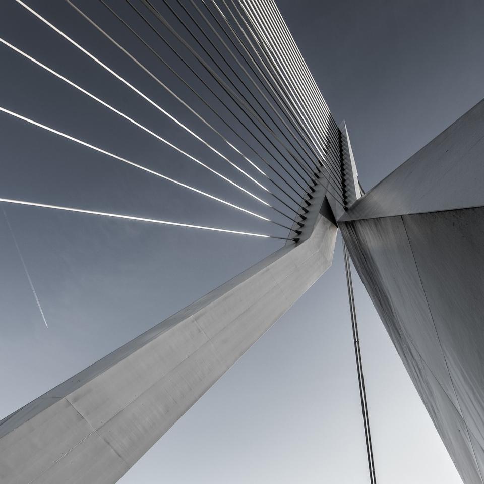 5 Major Differences between Regular and Custom Steel Fabrication