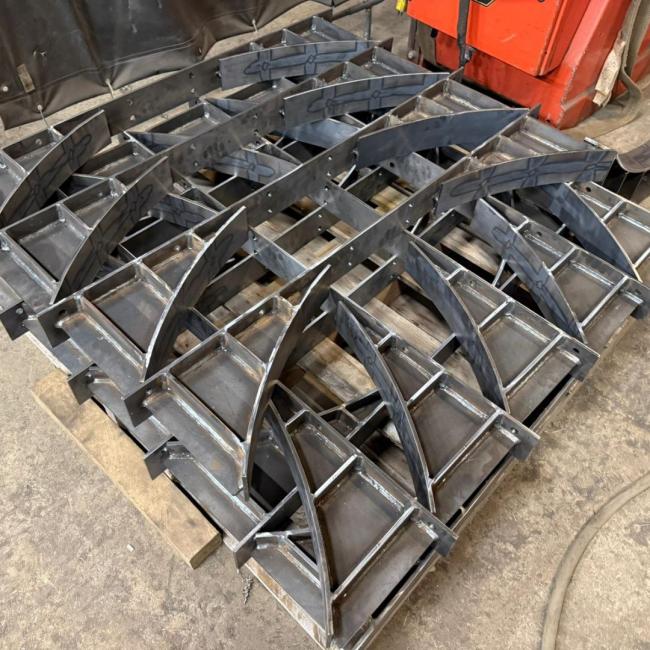 The best custom steel fabrication services from Baseline Custom Fabricating Ltd. in Courtice, Ontario.
