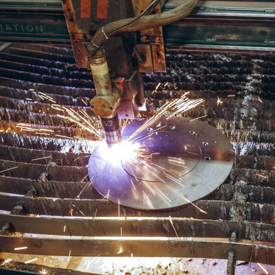 Tips For Choosing Laser Cutting Service For Fabrication