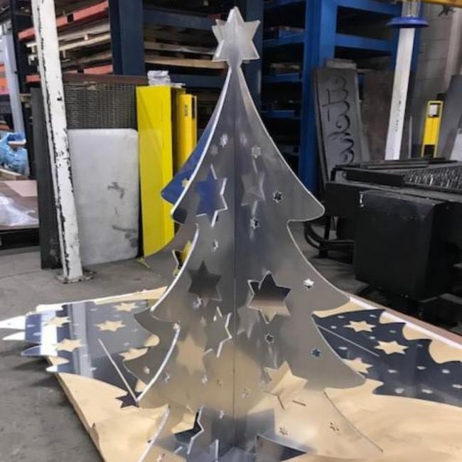 Dependable metal laser cutting service from Baseline Custom Fabricating Ltd. in Courtice, ON