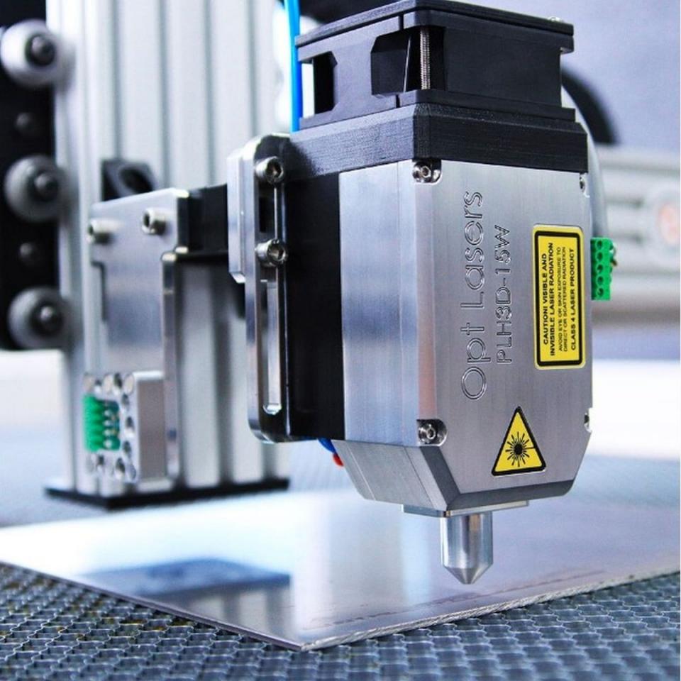 Water Jet Cutting Versus Laser Cutting